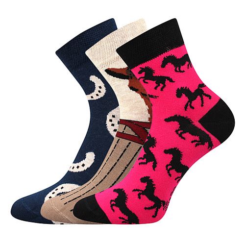 BOMA XANTIPA 64 / Dámske bavlnené ponožky s motívom koňa